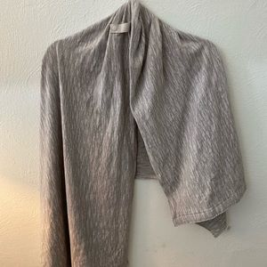 Lululemon multi-purpose scarf